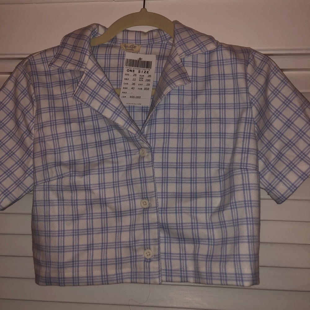 Brand new Brandy Melville Vivian Top!